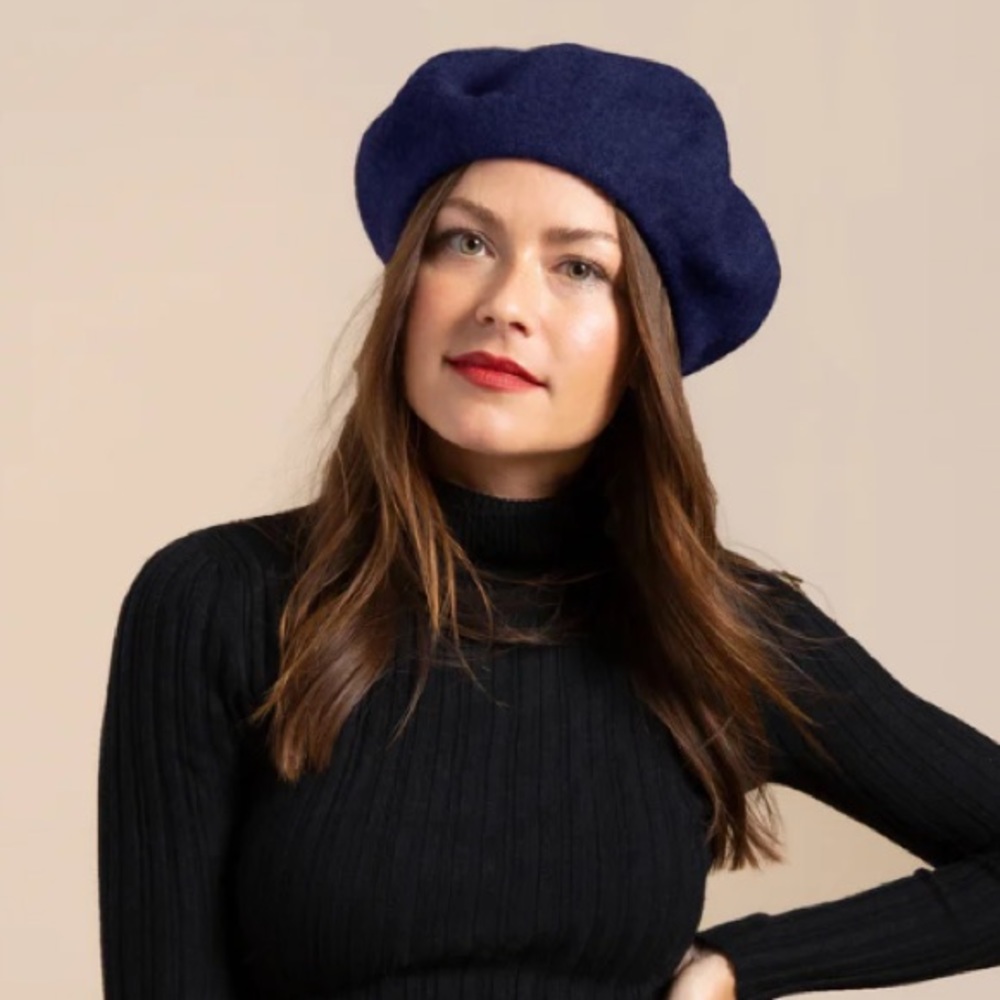 WOOL NAVY BLUE BERET